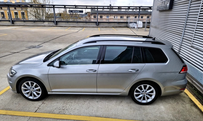 Volkswagen Golf cena 73700 przebieg: 83800, rok produkcji 2018 z Łódź małe 254